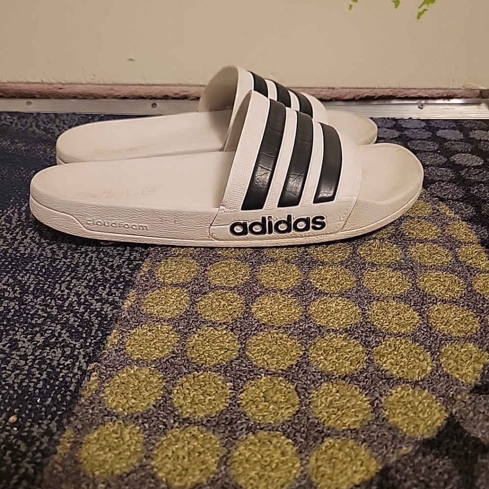 Addidas slides size 9